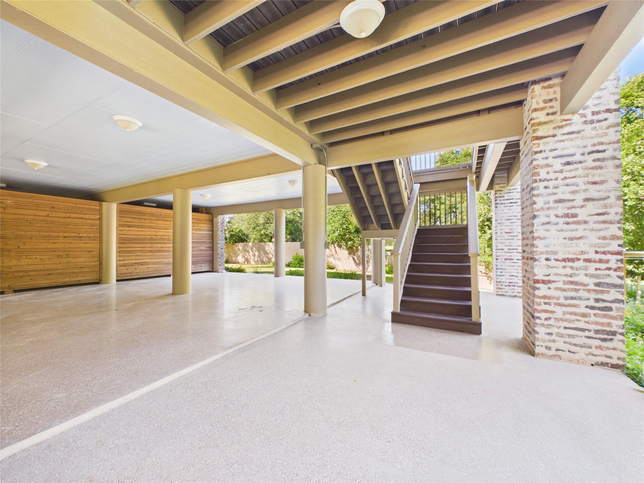 1238 Sleepy Hollow Ln, New Braunfels, TX 78130