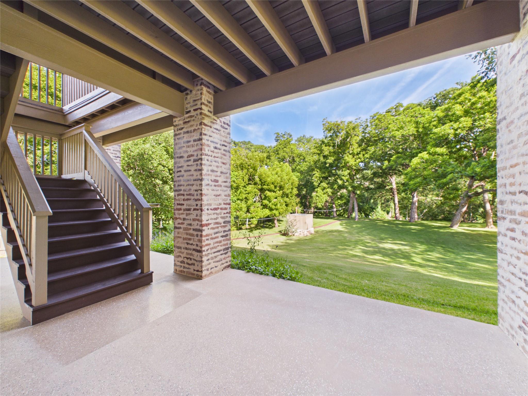 1238 Sleepy Hollow Ln, New Braunfels, TX 78130