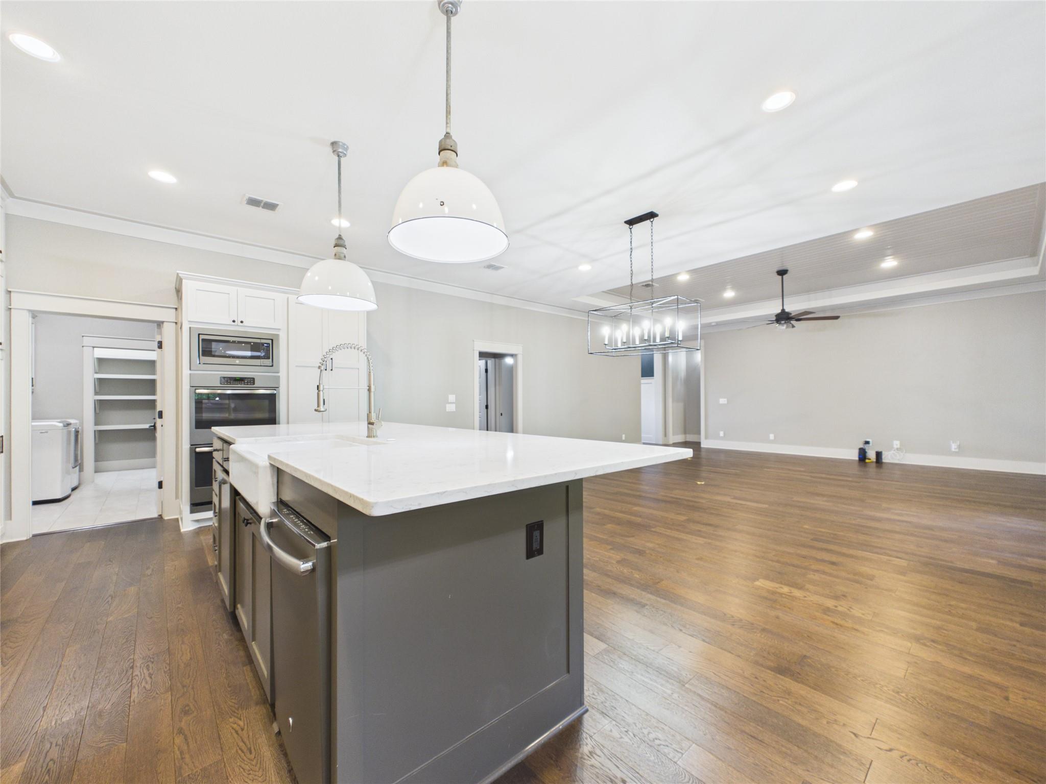 1238 Sleepy Hollow Ln, New Braunfels, TX 78130