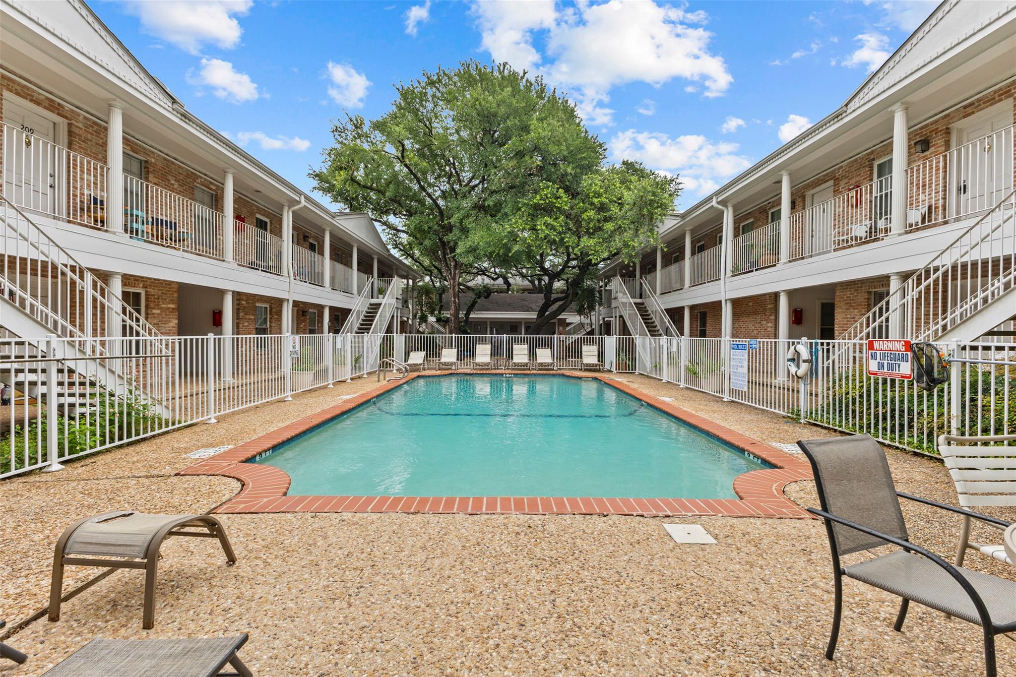 1240 Barton Hills Dr # 108, Austin, TX 78704