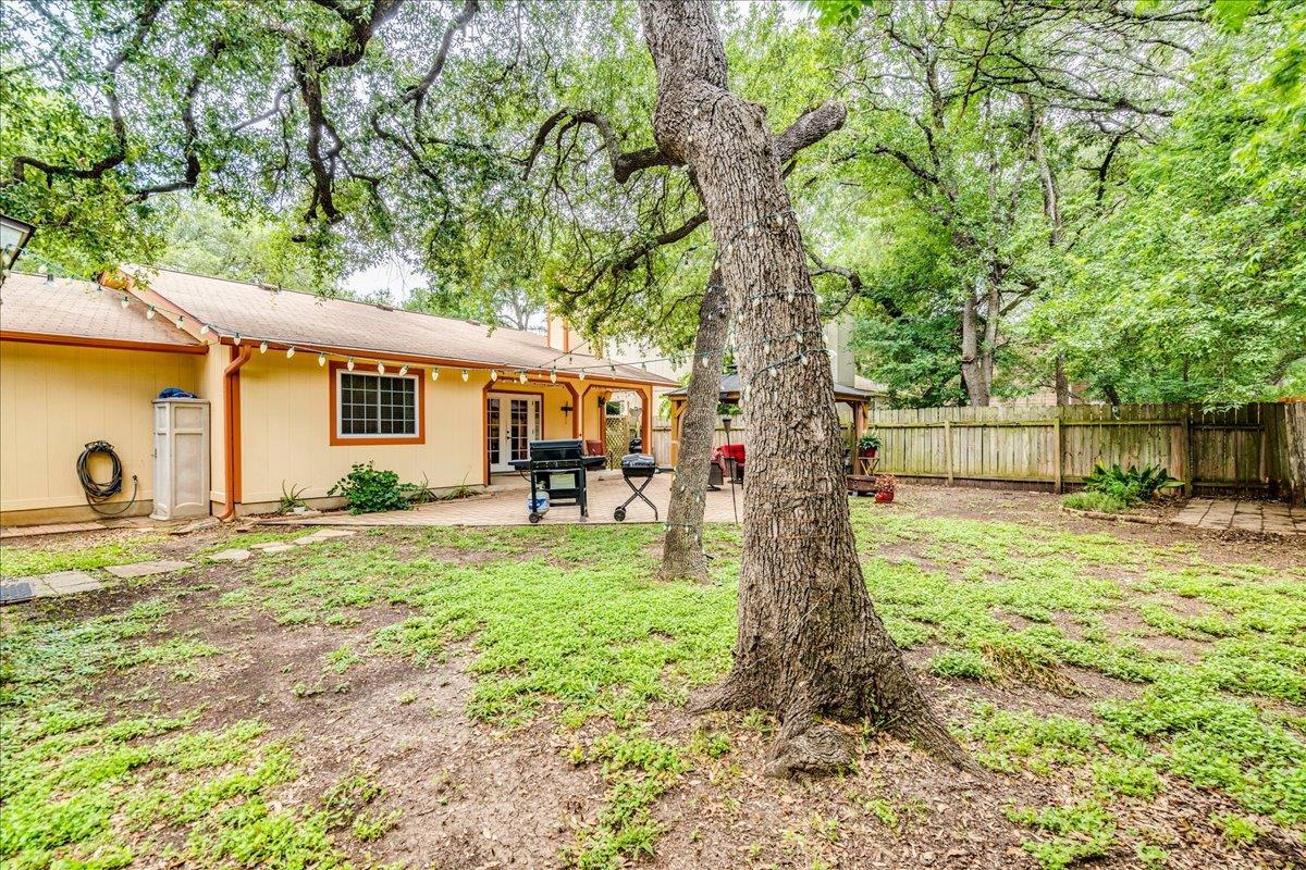 9716 Moorberry St, Austin, TX 78729
