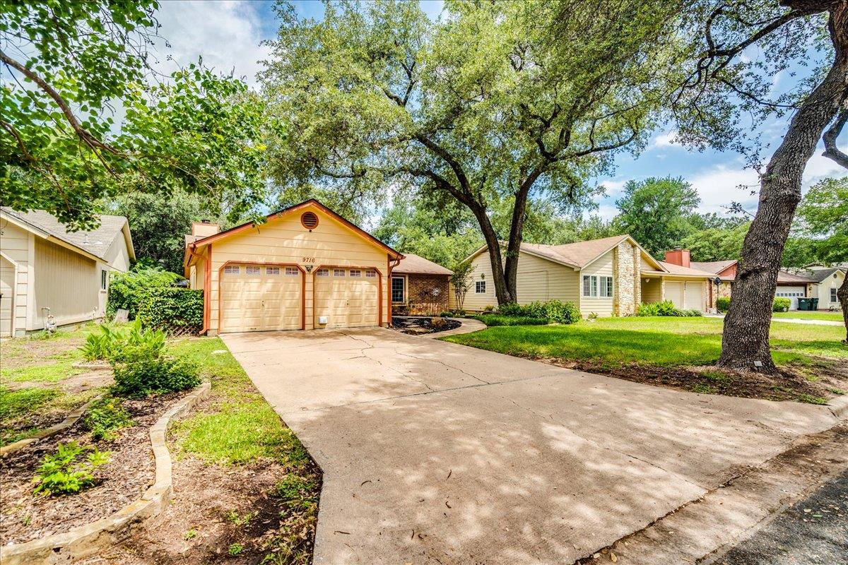 9716 Moorberry St, Austin, TX 78729