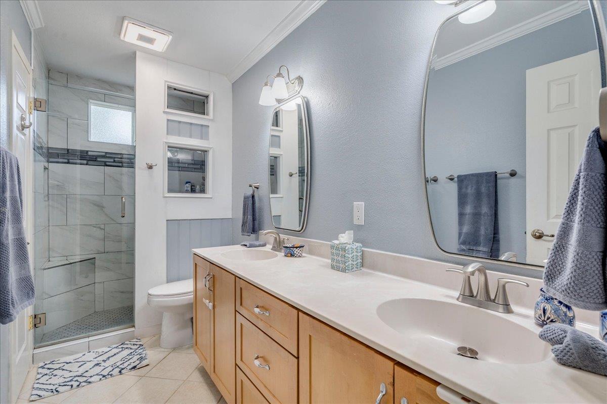 9716 Moorberry St, Austin, TX 78729