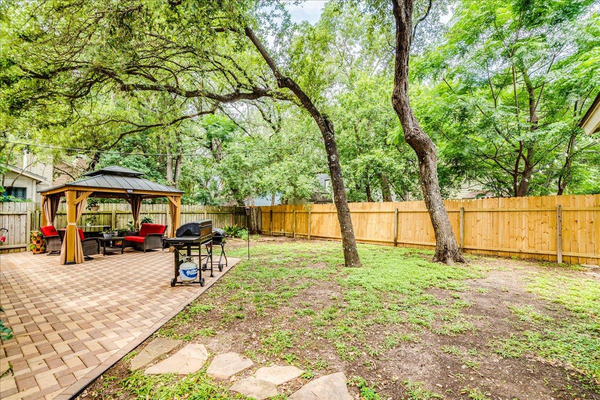 9716 Moorberry St, Austin, TX 78729