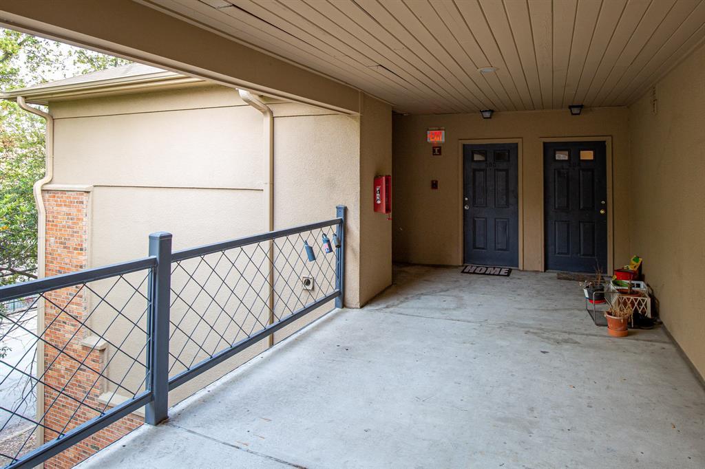 2217 W San Gabriel St # 304, Austin, TX 78705