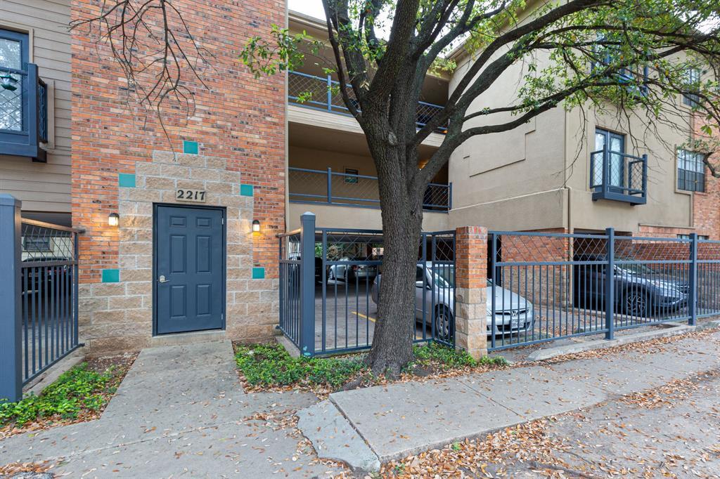 2217 W San Gabriel St # 304, Austin, TX 78705