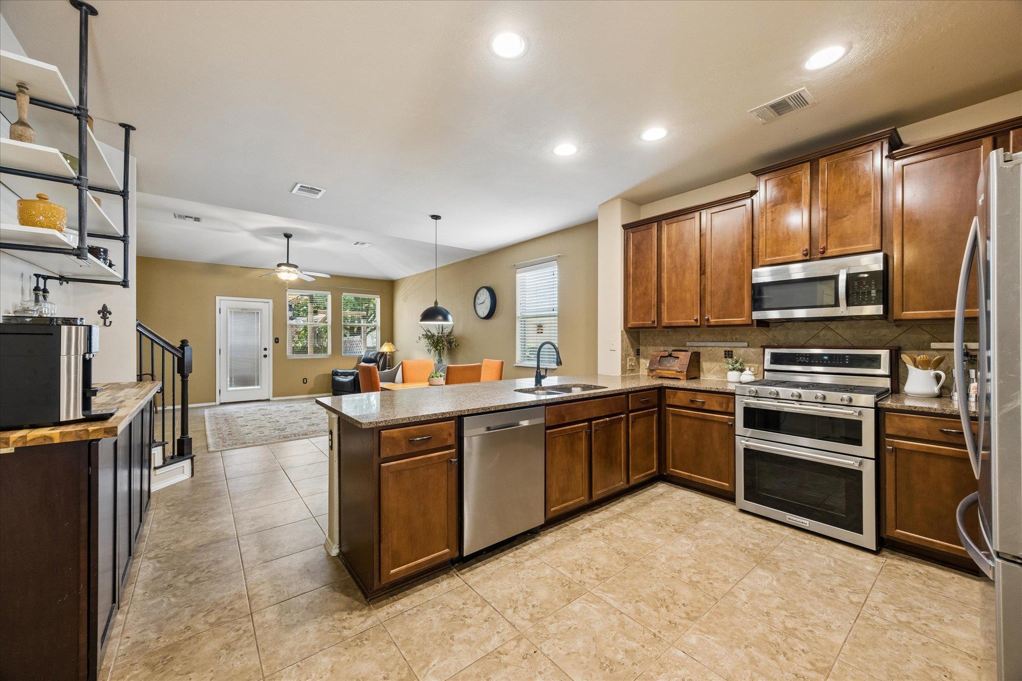 1521 Heep Run, Buda, TX 78610