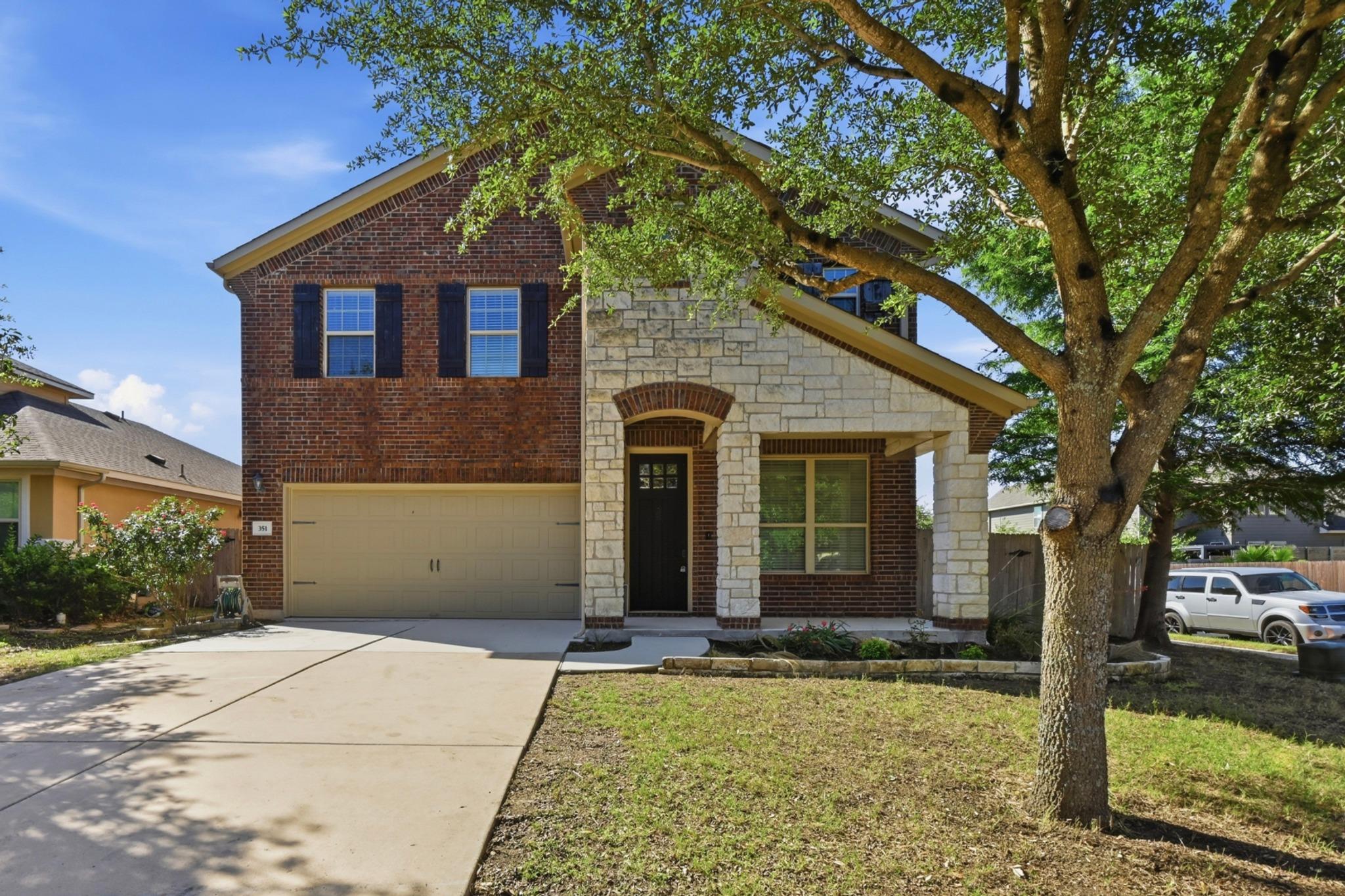 351 Wincliff Dr, Buda, TX 78610