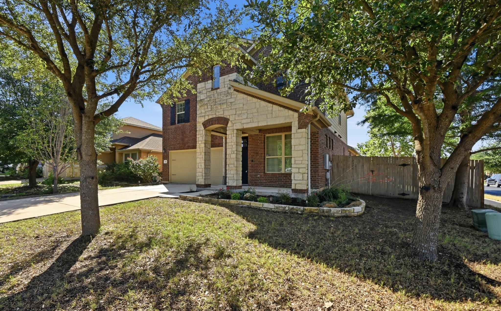 351 Wincliff Dr, Buda, TX 78610