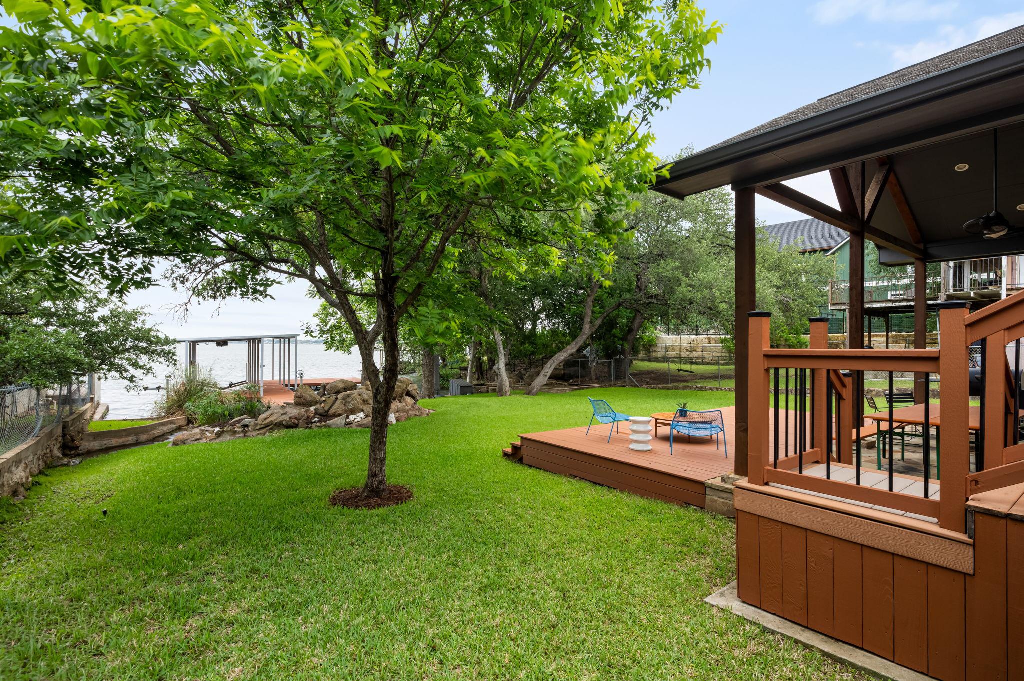 111 Inspiration Dr, Sunrise Beach, TX 78643