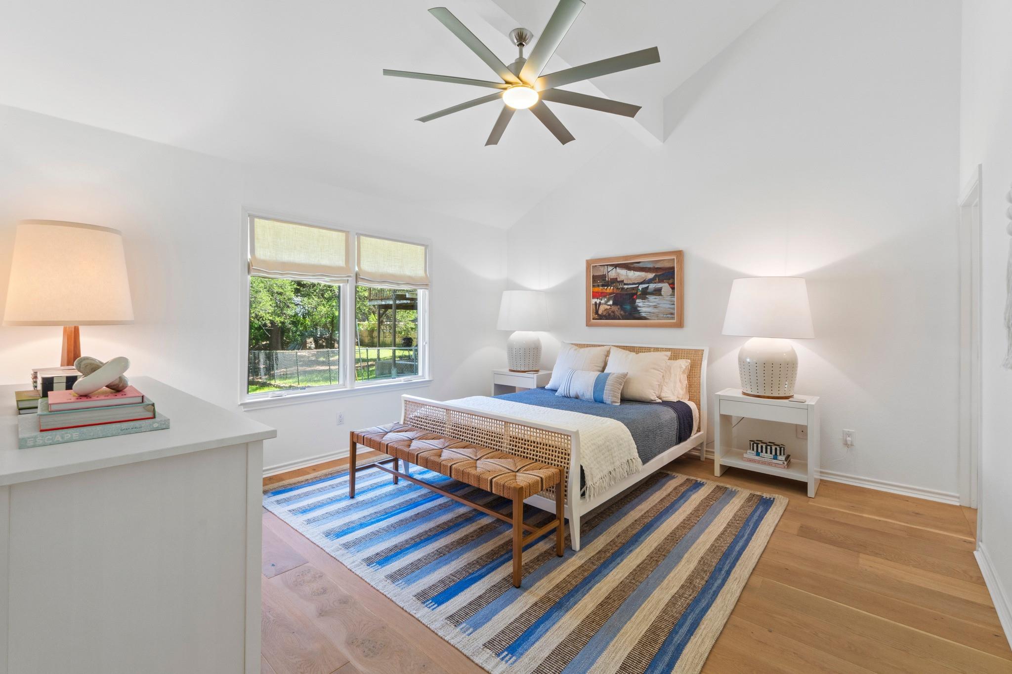 111 Inspiration Dr, Sunrise Beach, TX 78643