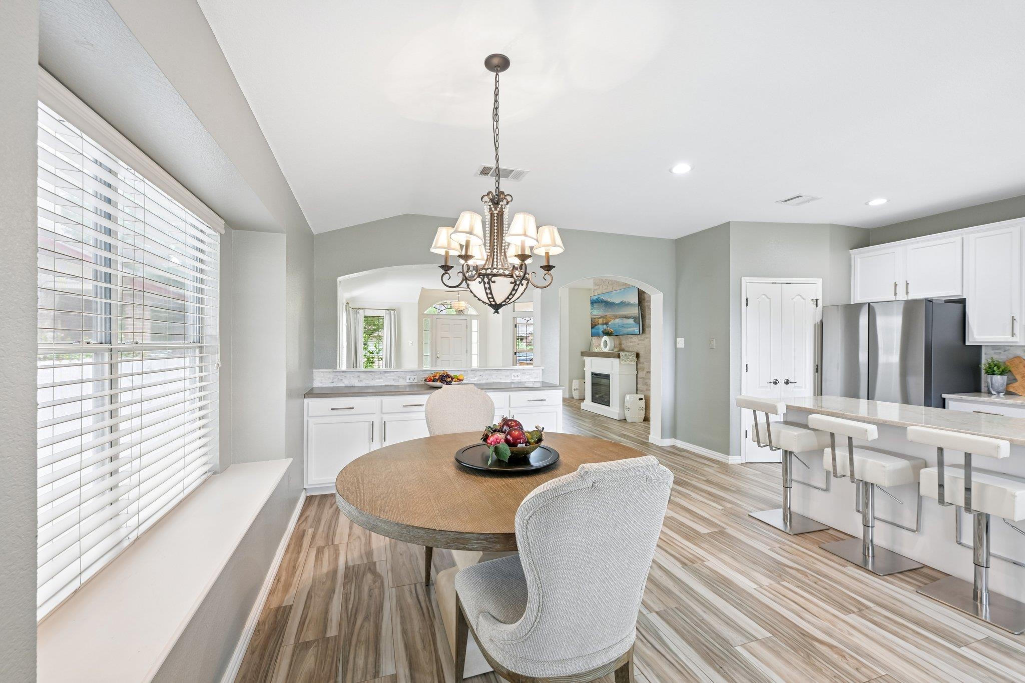 4824 Chesney Ridge Dr, Austin, TX 78749
