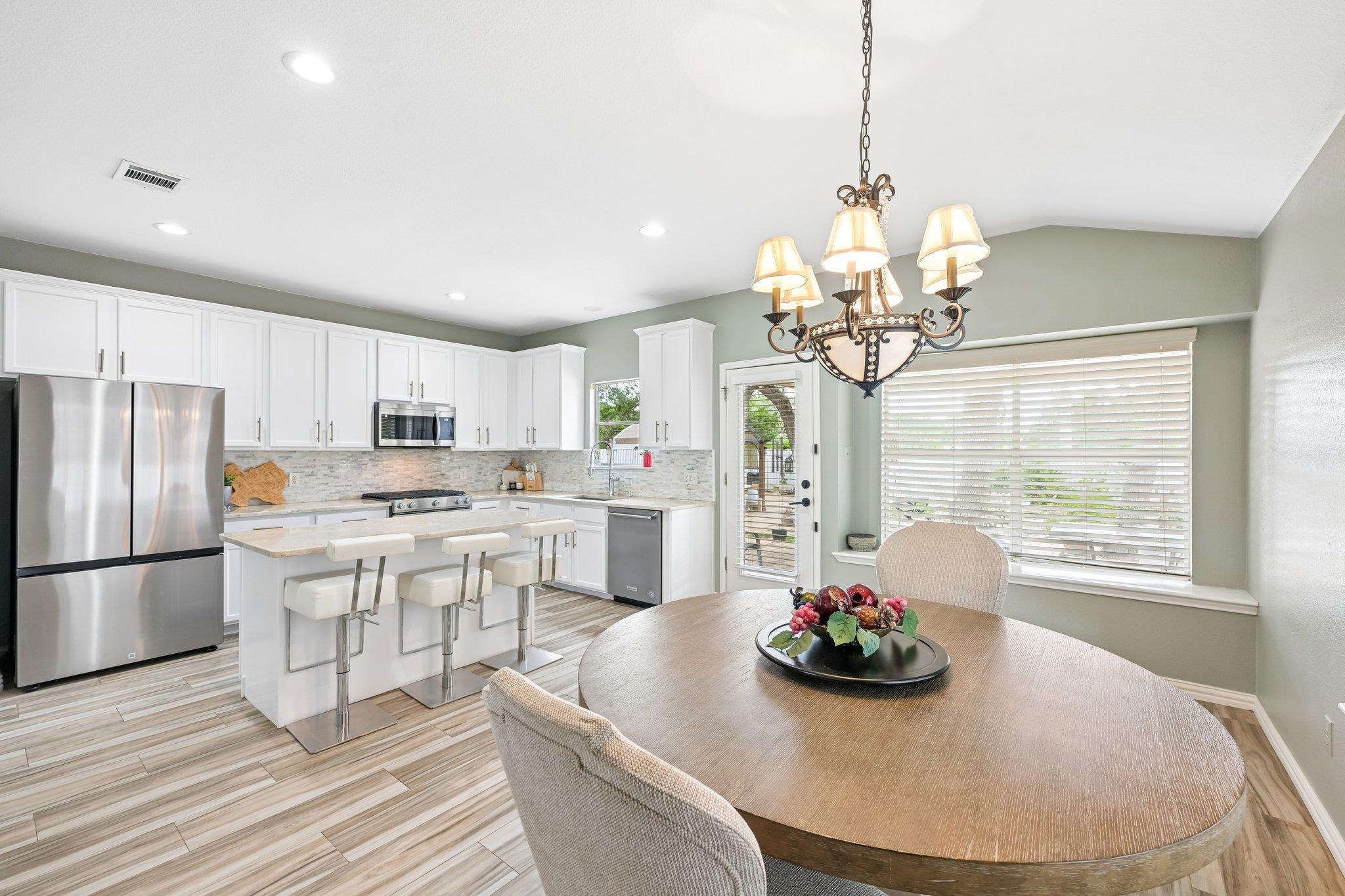4824 Chesney Ridge Dr, Austin, TX 78749