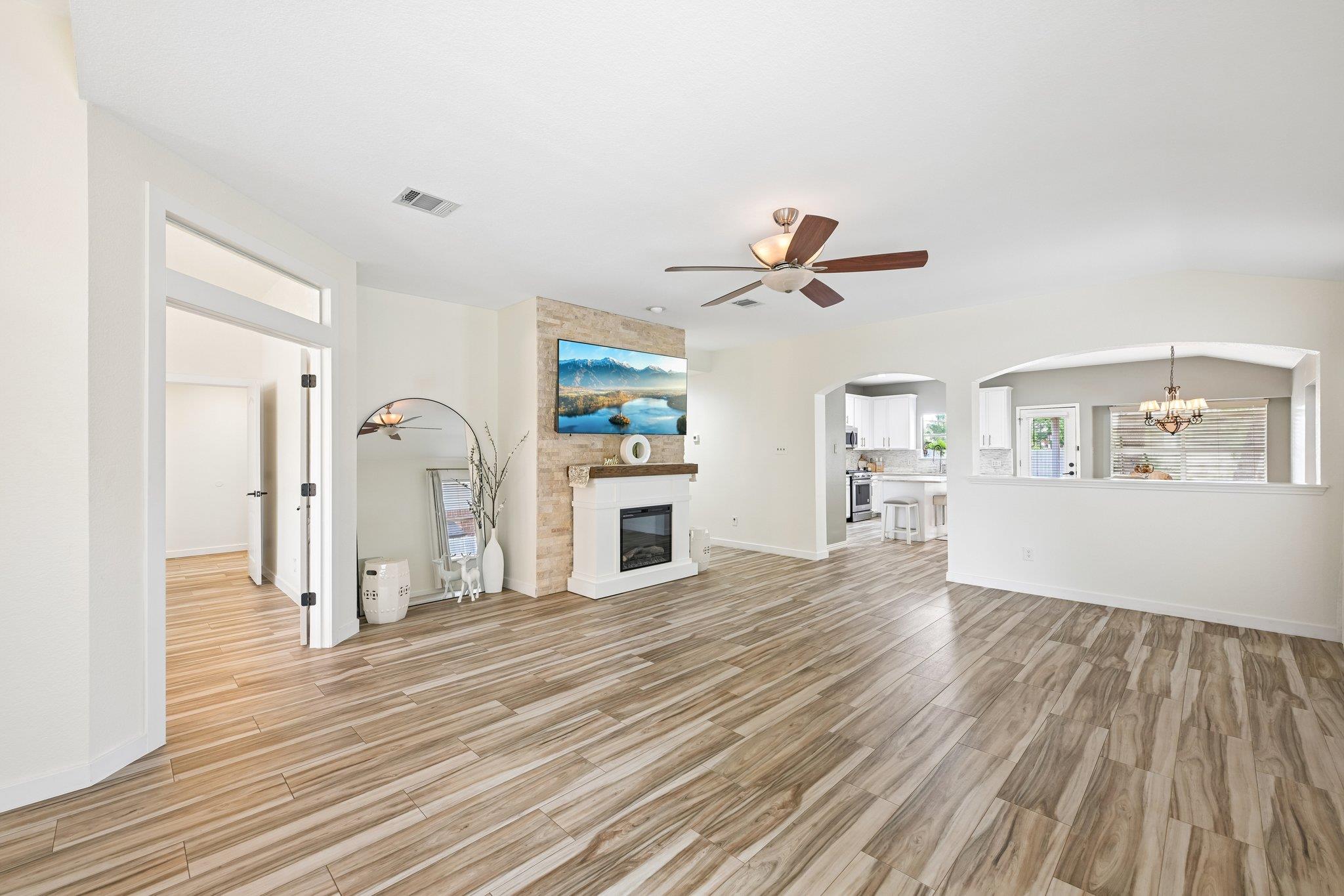 4824 Chesney Ridge Dr, Austin, TX 78749