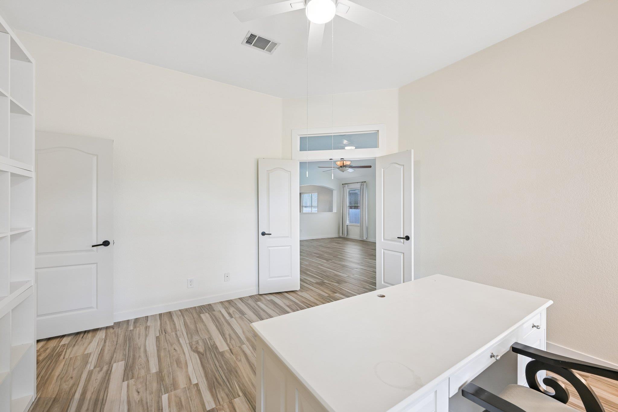 4824 Chesney Ridge Dr, Austin, TX 78749