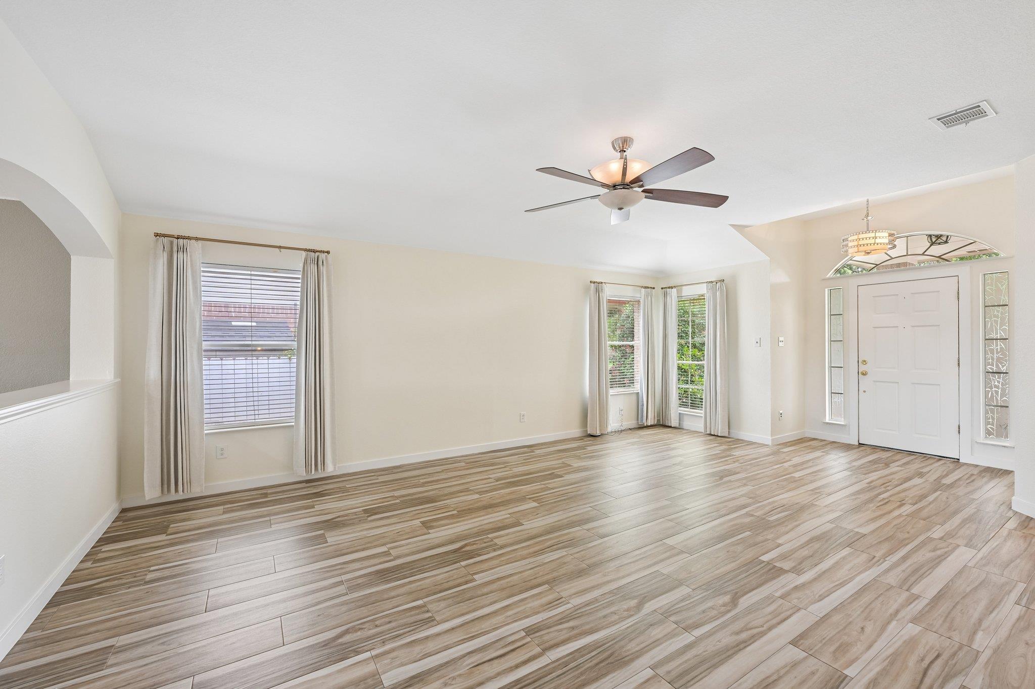 4824 Chesney Ridge Dr, Austin, TX 78749