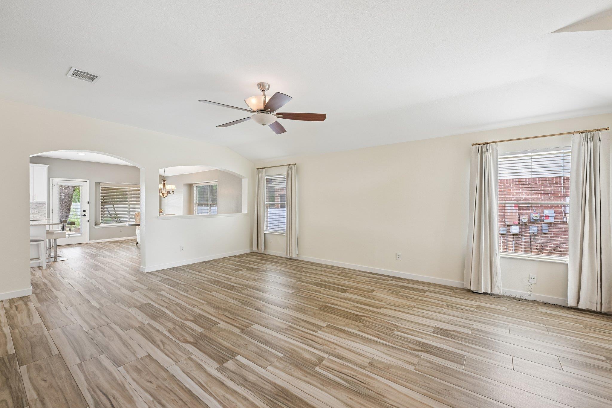 4824 Chesney Ridge Dr, Austin, TX 78749