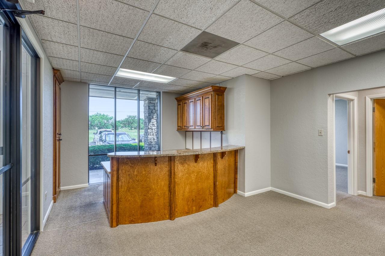 7501 W FM 2147, Horseshoe Bay, TX 78657