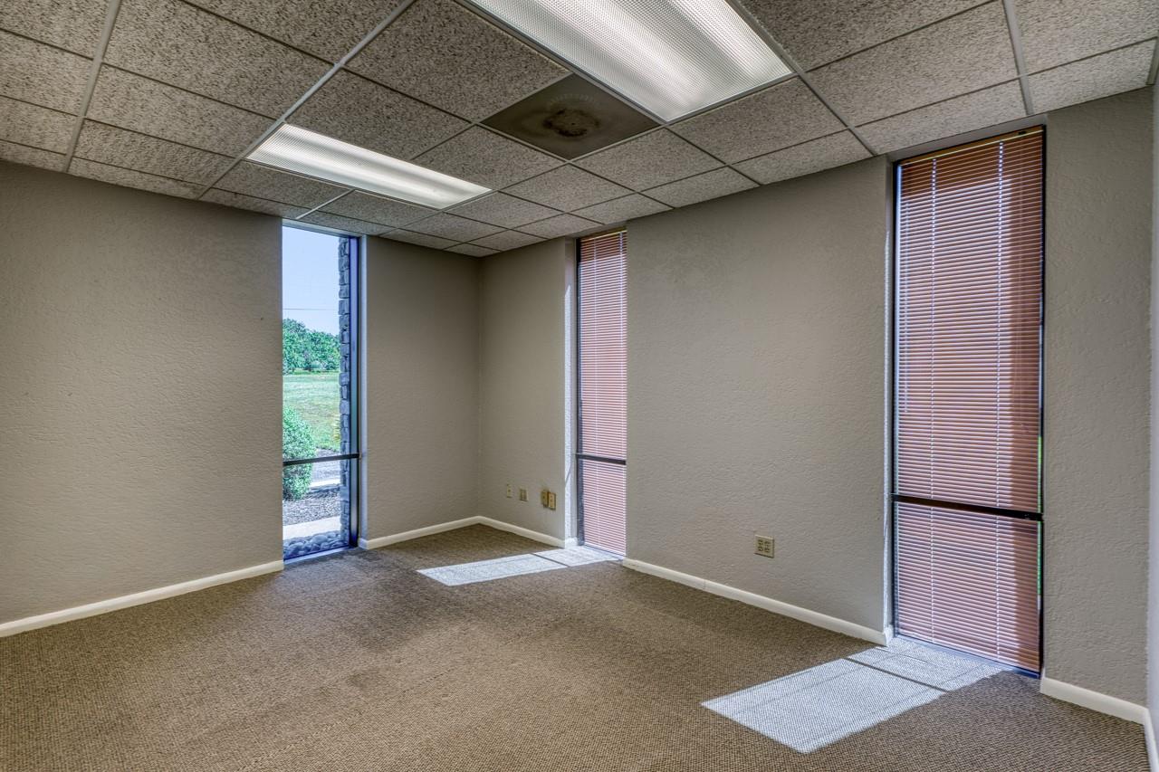7501 W FM 2147, Horseshoe Bay, TX 78657