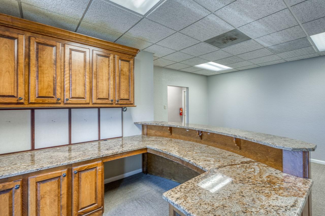 7501 W FM 2147, Horseshoe Bay, TX 78657