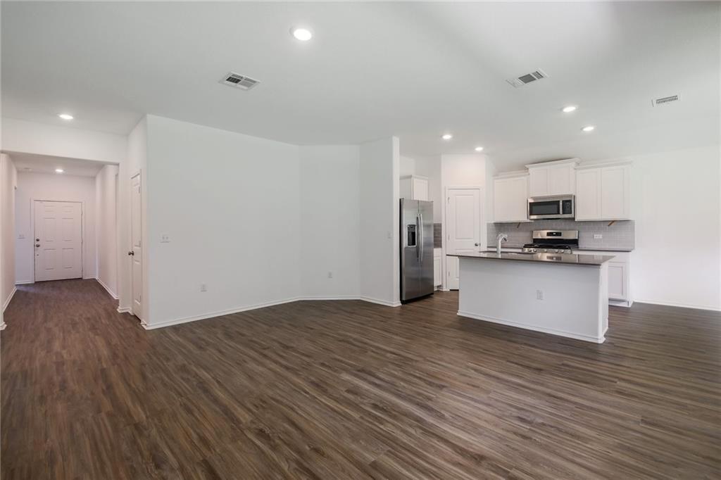 10724 Steinbeck Dr, Austin, TX 78747