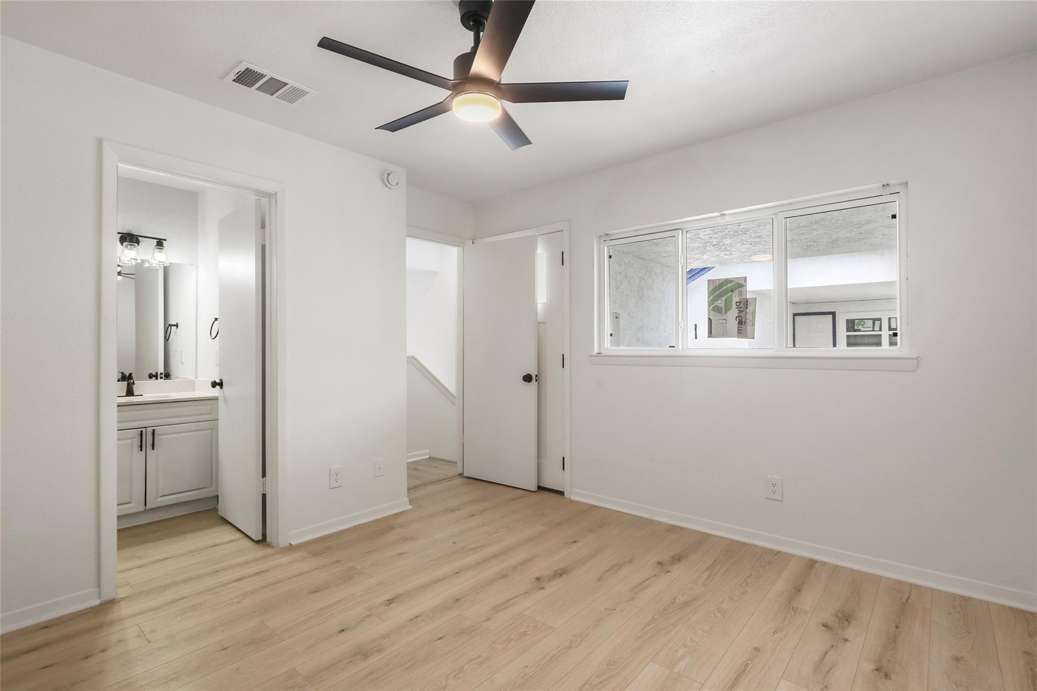923 E 41st St # 201, Austin, TX 78751