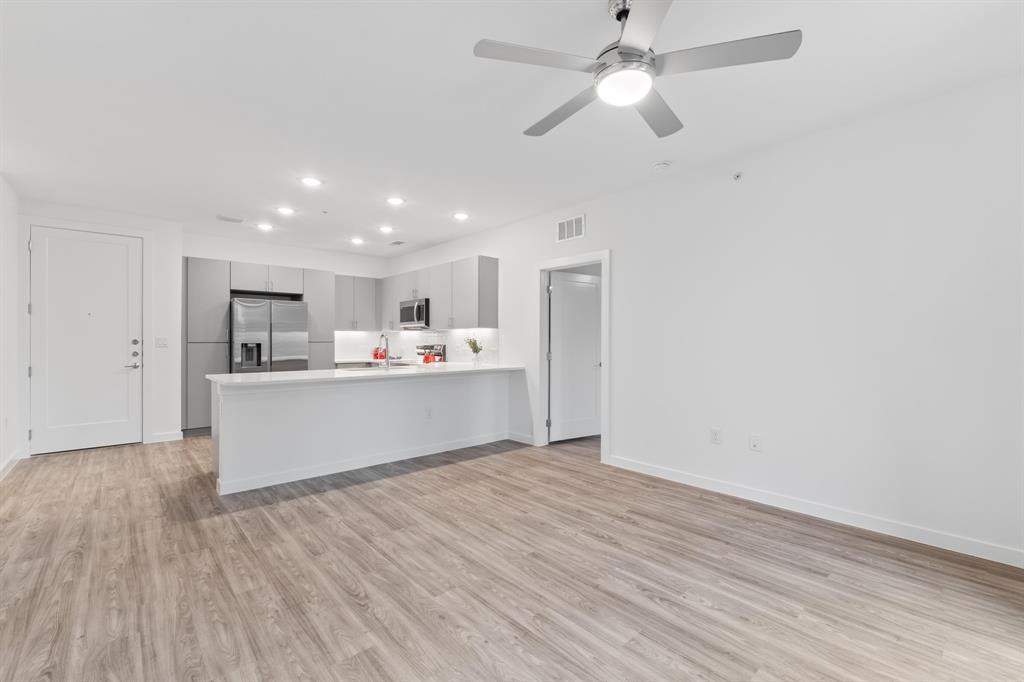4801 Springdale Dr # 2010, Austin, TX 78723