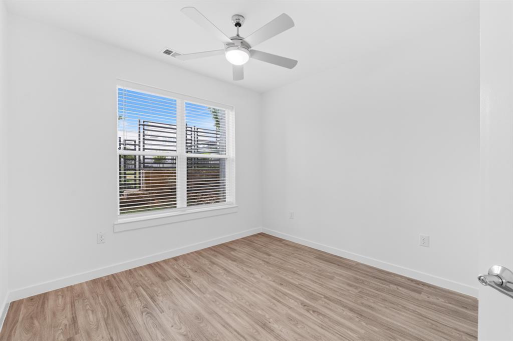 4801 Springdale Dr # 2010, Austin, TX 78723
