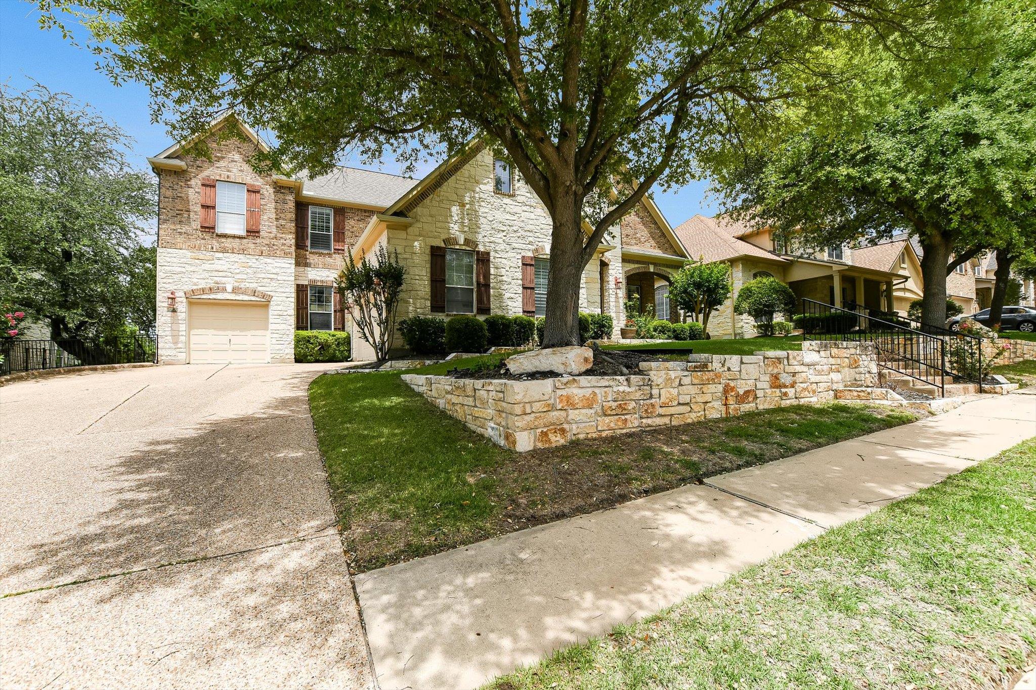 2300 Aldworth Dr, Cedar Park, TX 78613