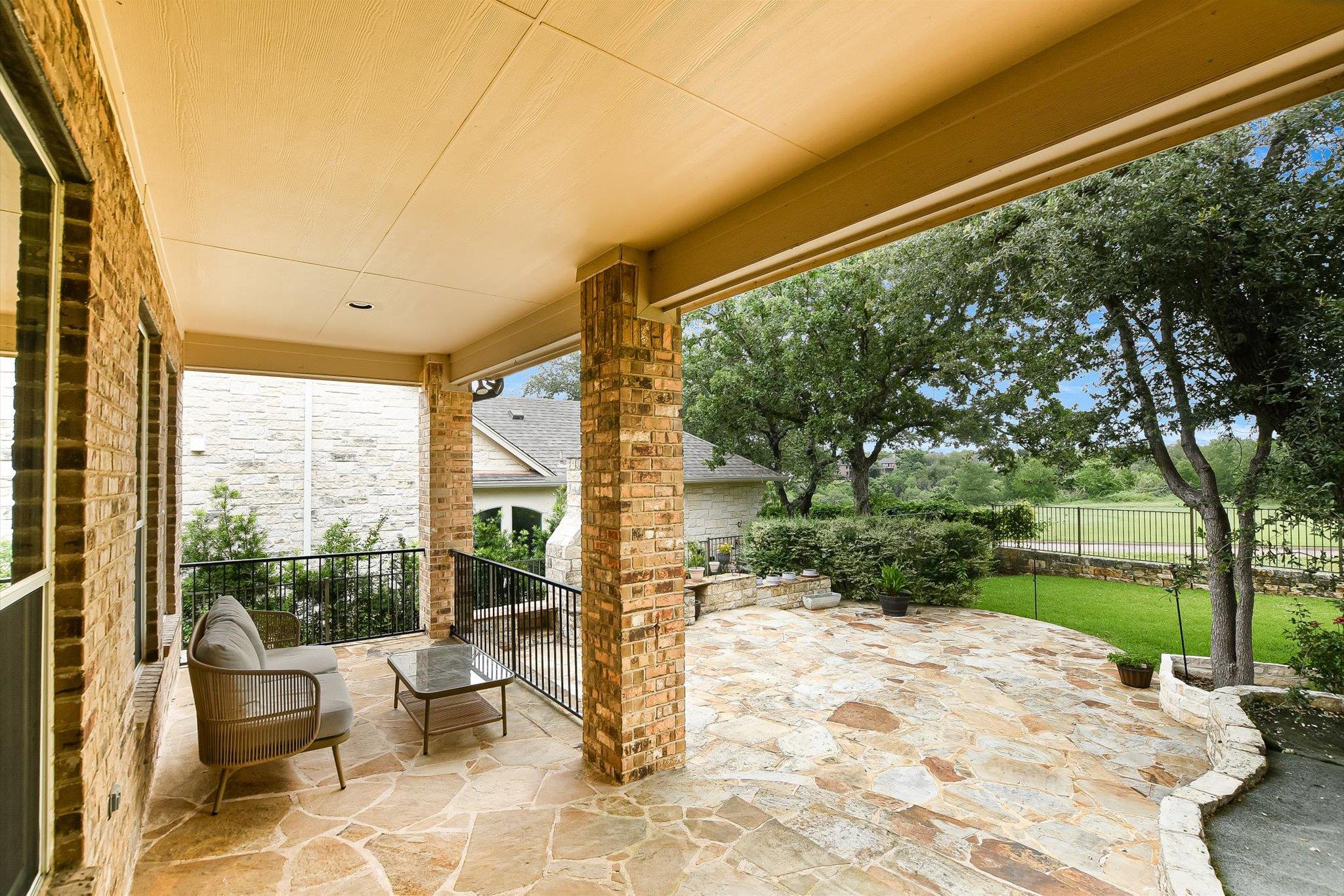 2300 Aldworth Dr, Cedar Park, TX 78613