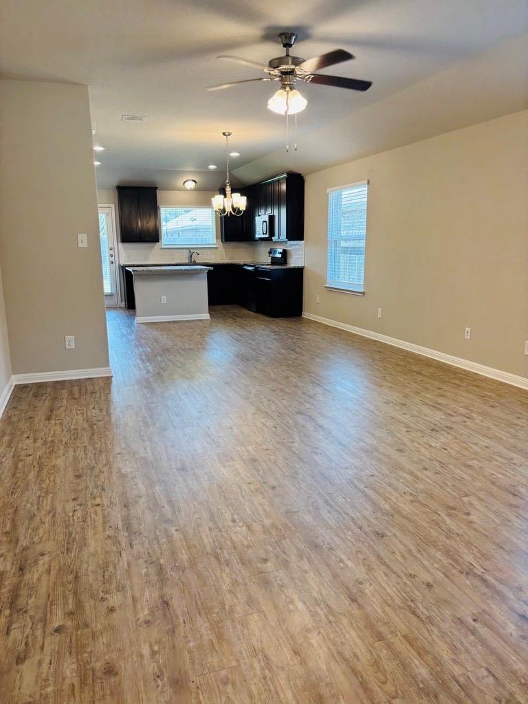 1414 Walden Pond Dr, Pflugerville, TX 78660