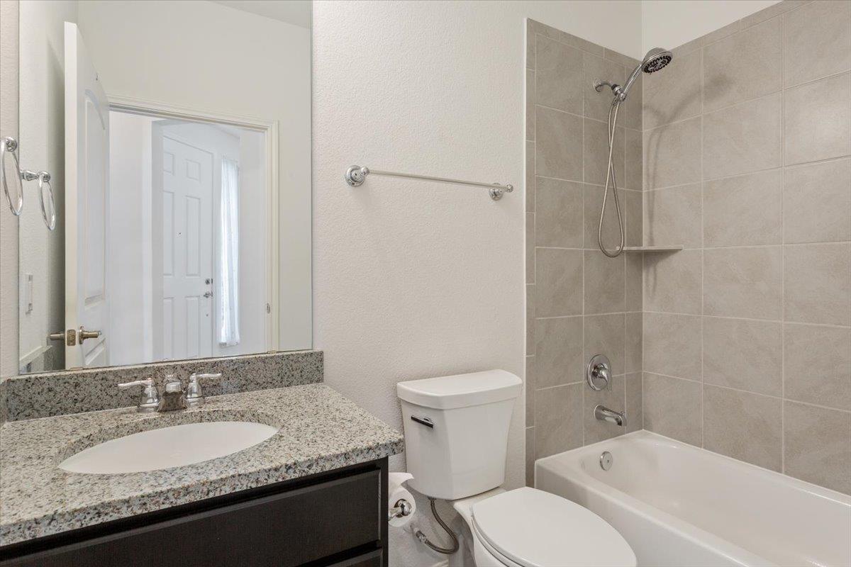3212 De Luca Ct, Round Rock, TX 78665