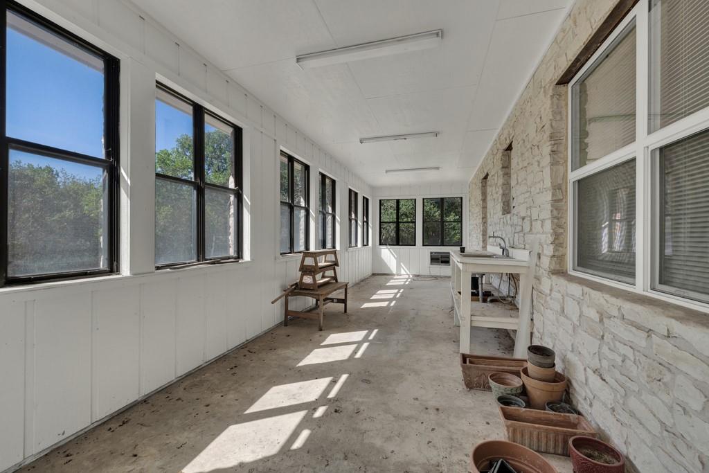830 Palomino Ln # 1, San Marcos, TX 78666