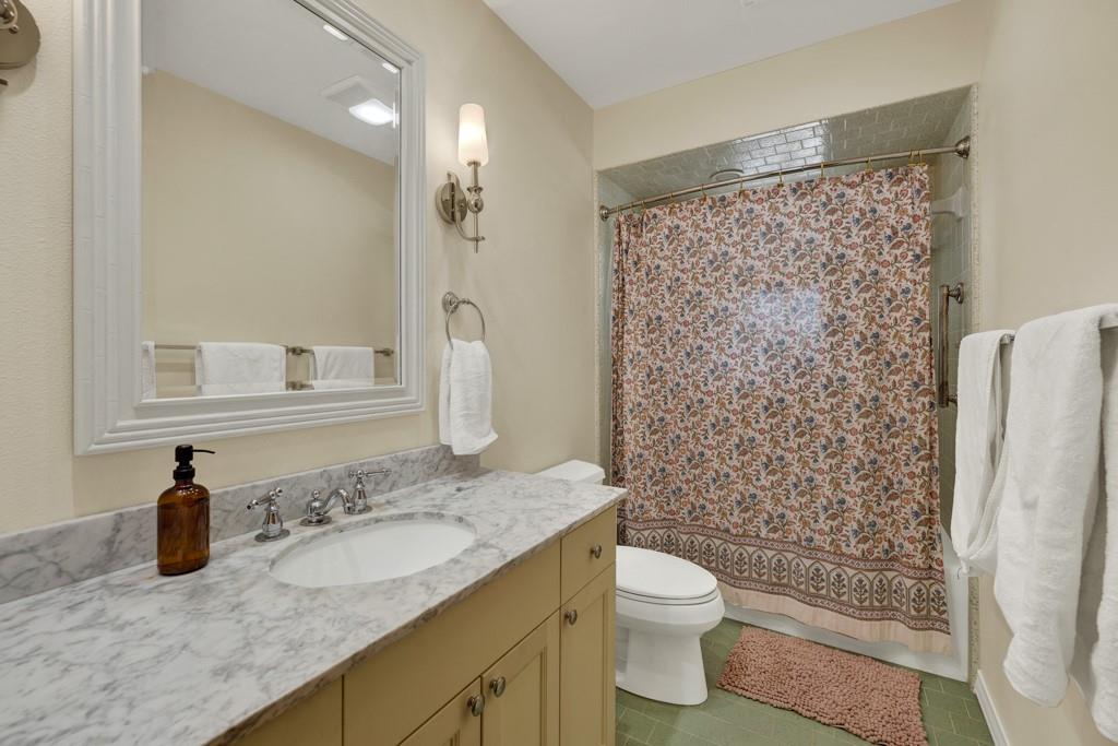 830 Palomino Ln # 1, San Marcos, TX 78666