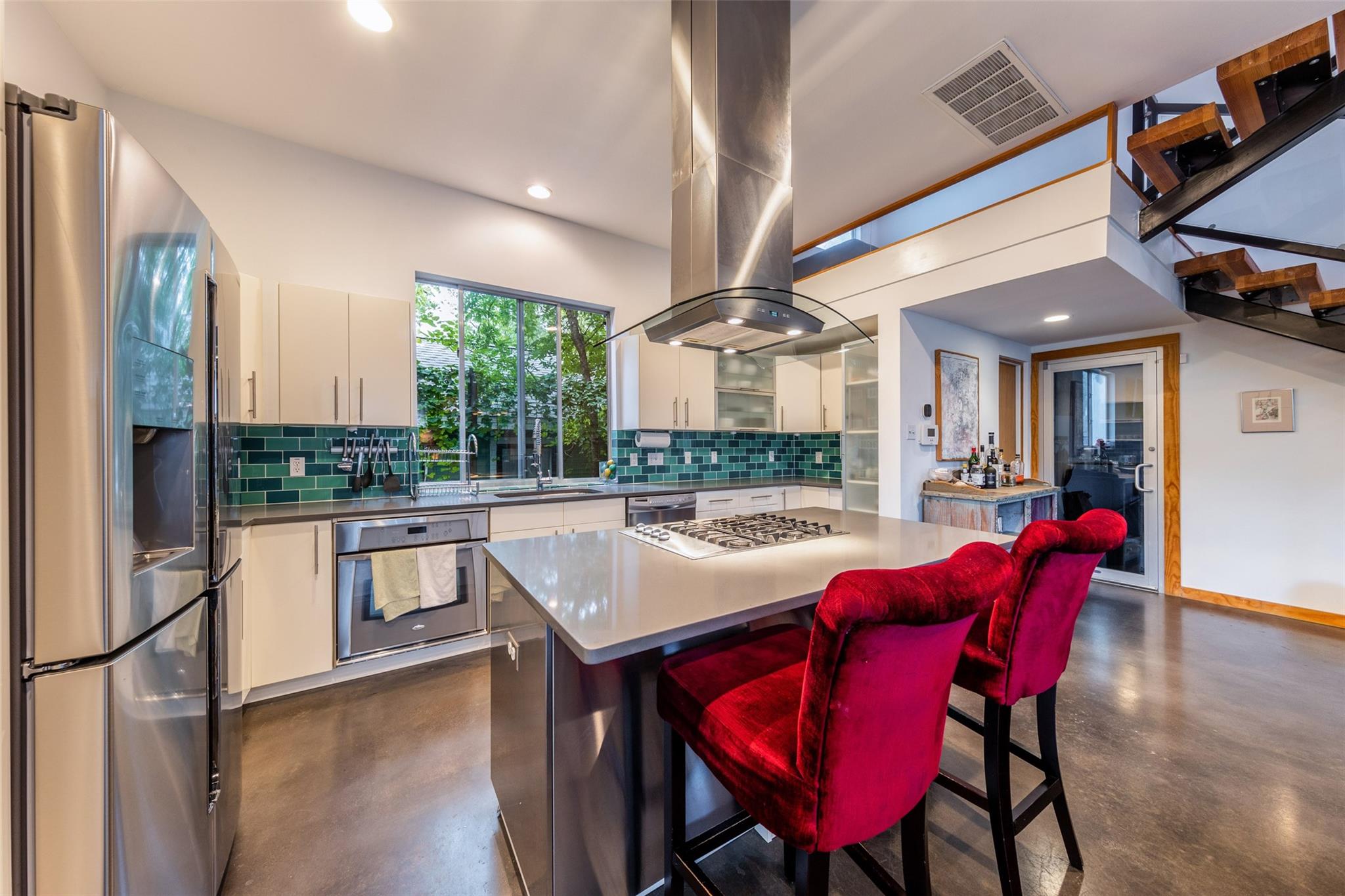 1902 Alegria Rd # B, Austin, TX 78757