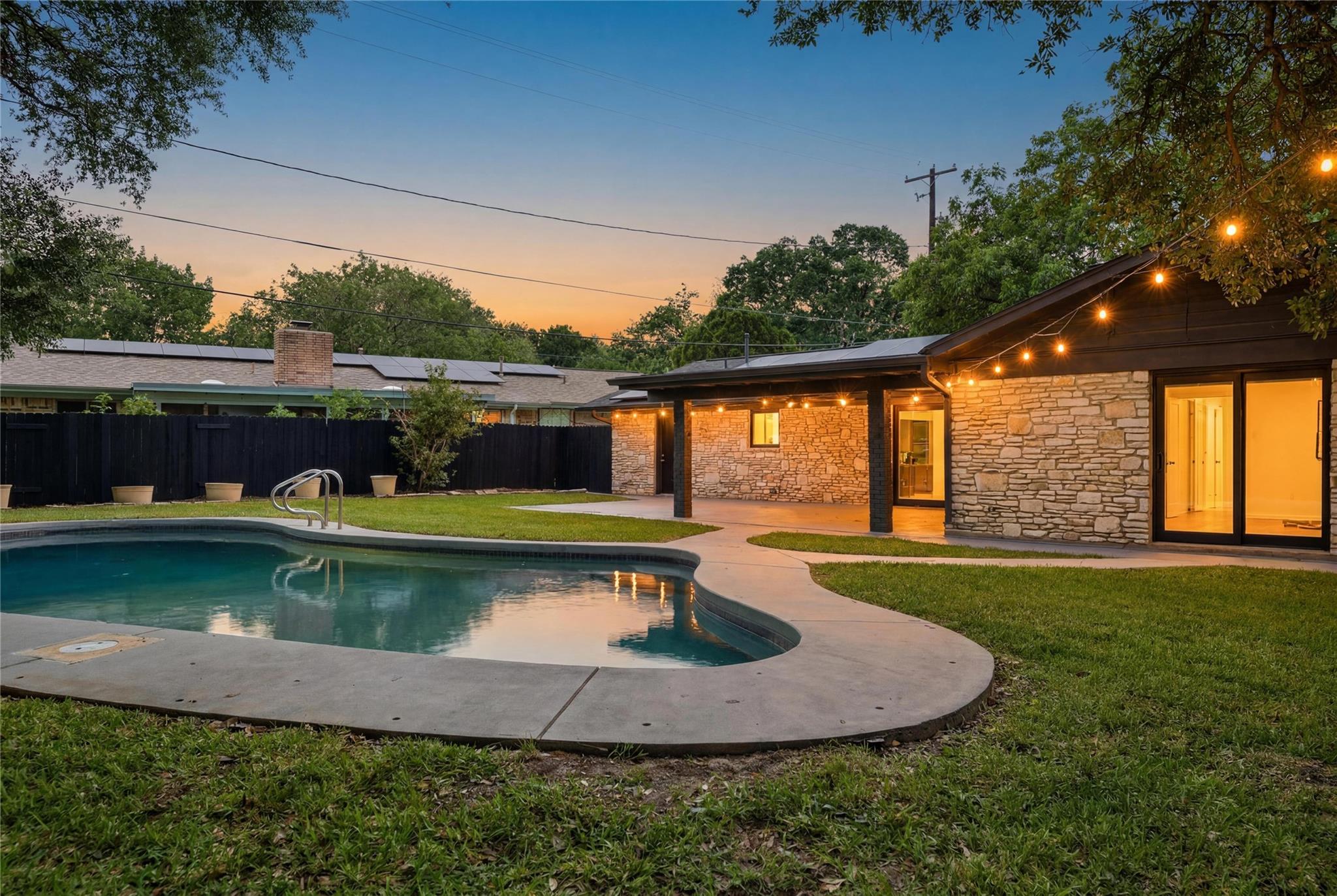 7600 Shoal Creek Blvd, Austin, TX 78757