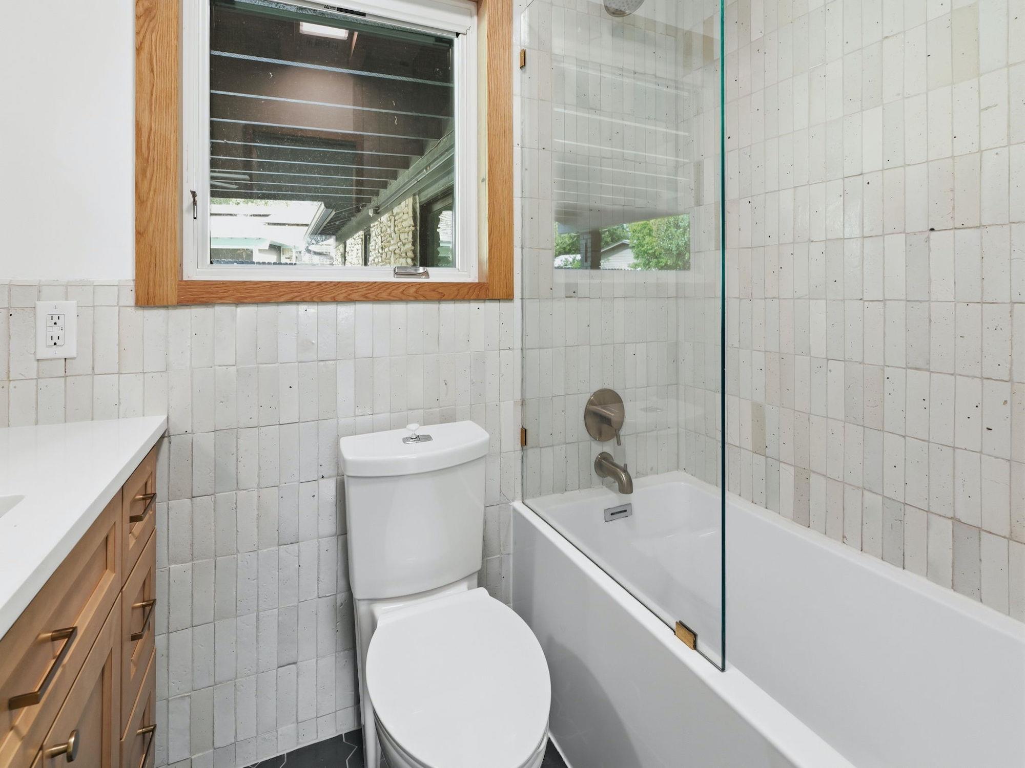 7600 Shoal Creek Blvd, Austin, TX 78757