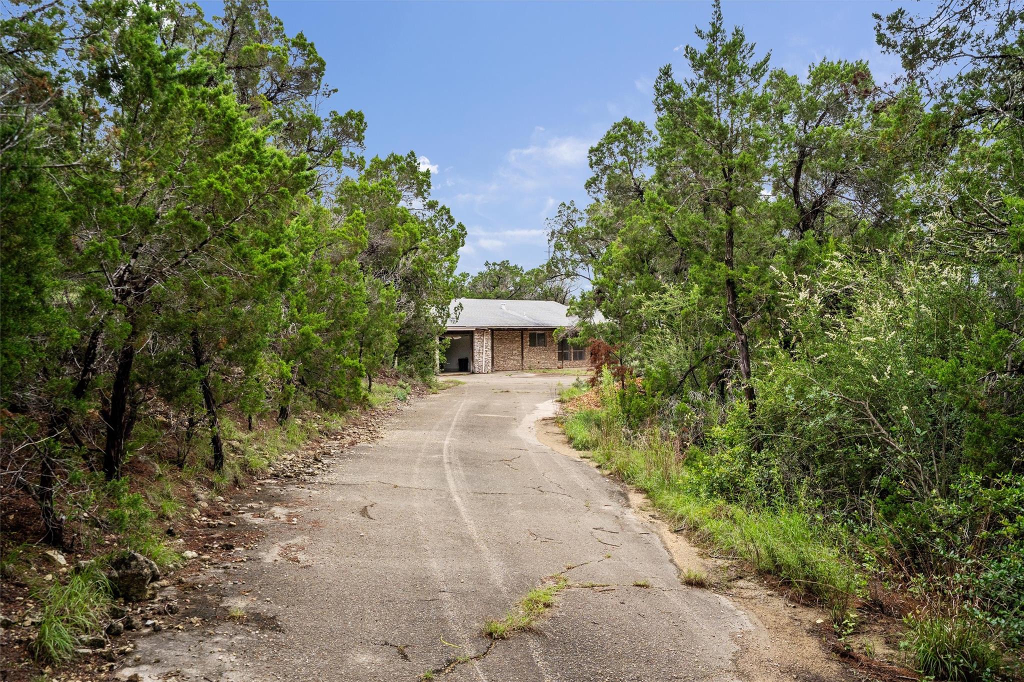501 Drawbridge Rd, Austin, TX 78746