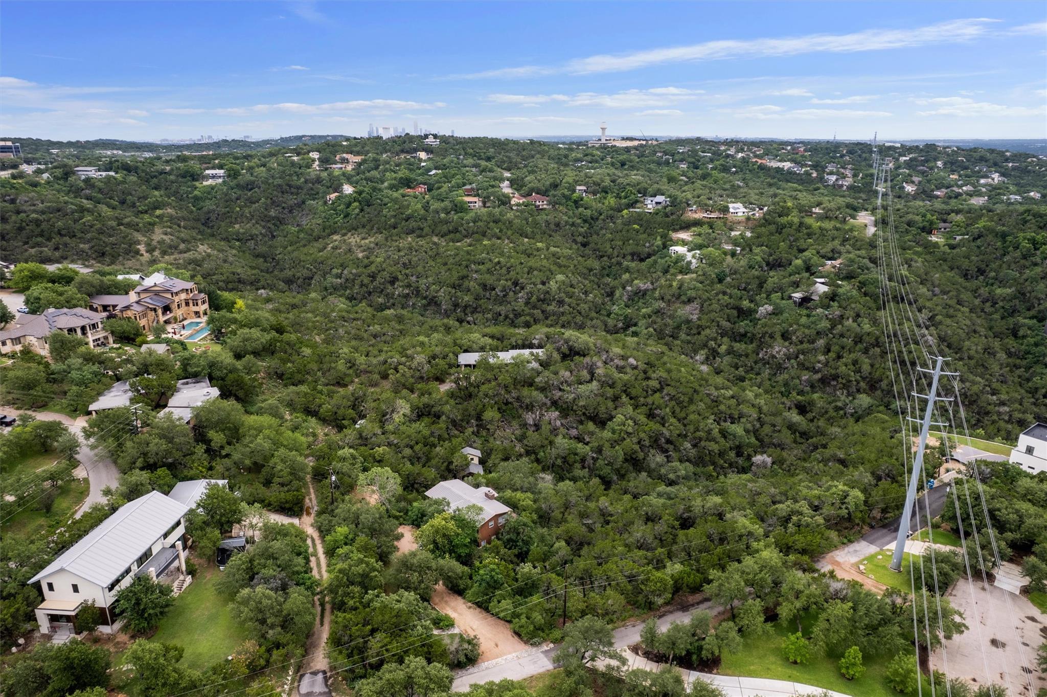 501 Drawbridge Rd, Austin, TX 78746