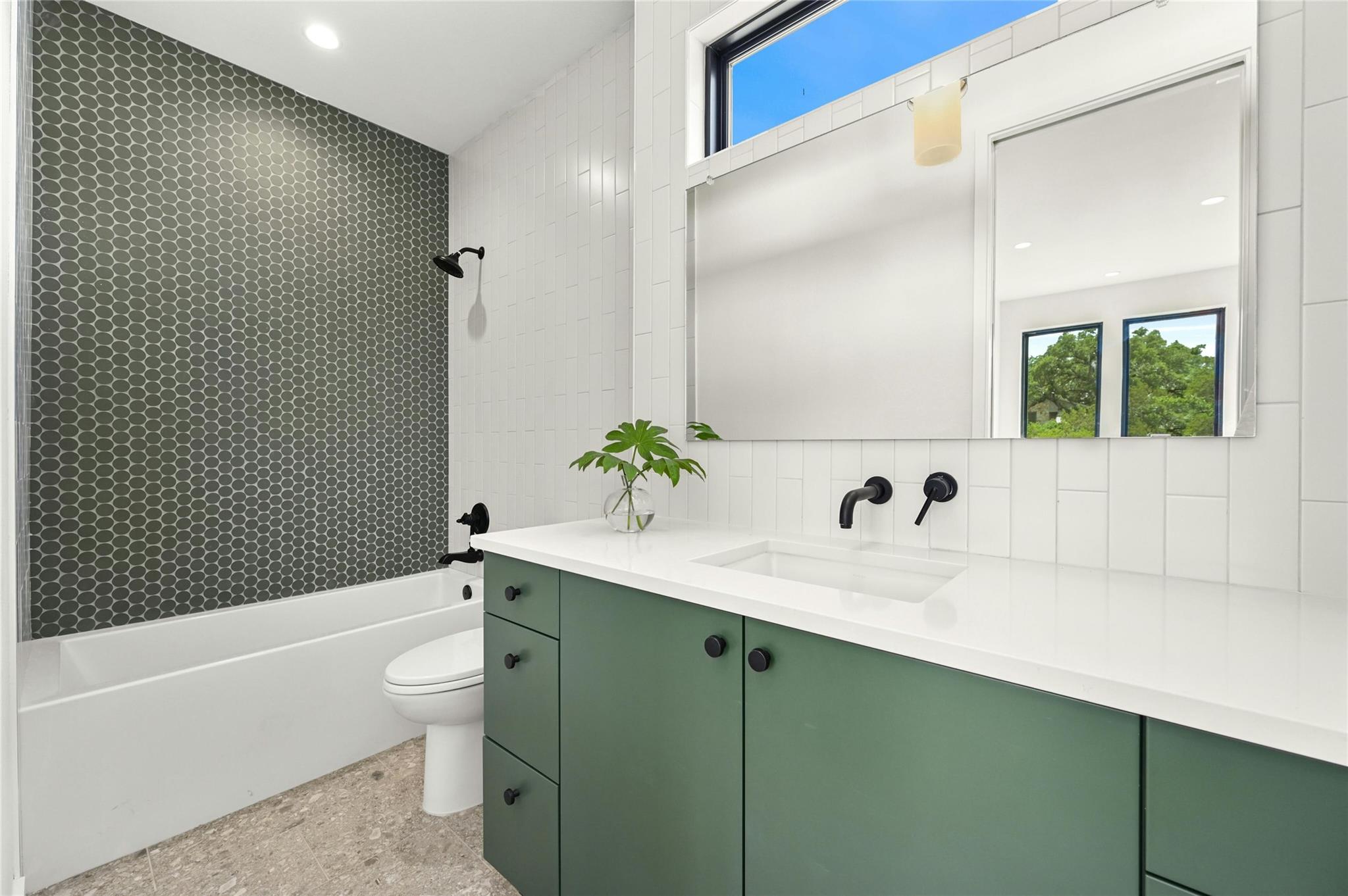 219 Lessin Ln # Unit 6, Austin, TX 78704
