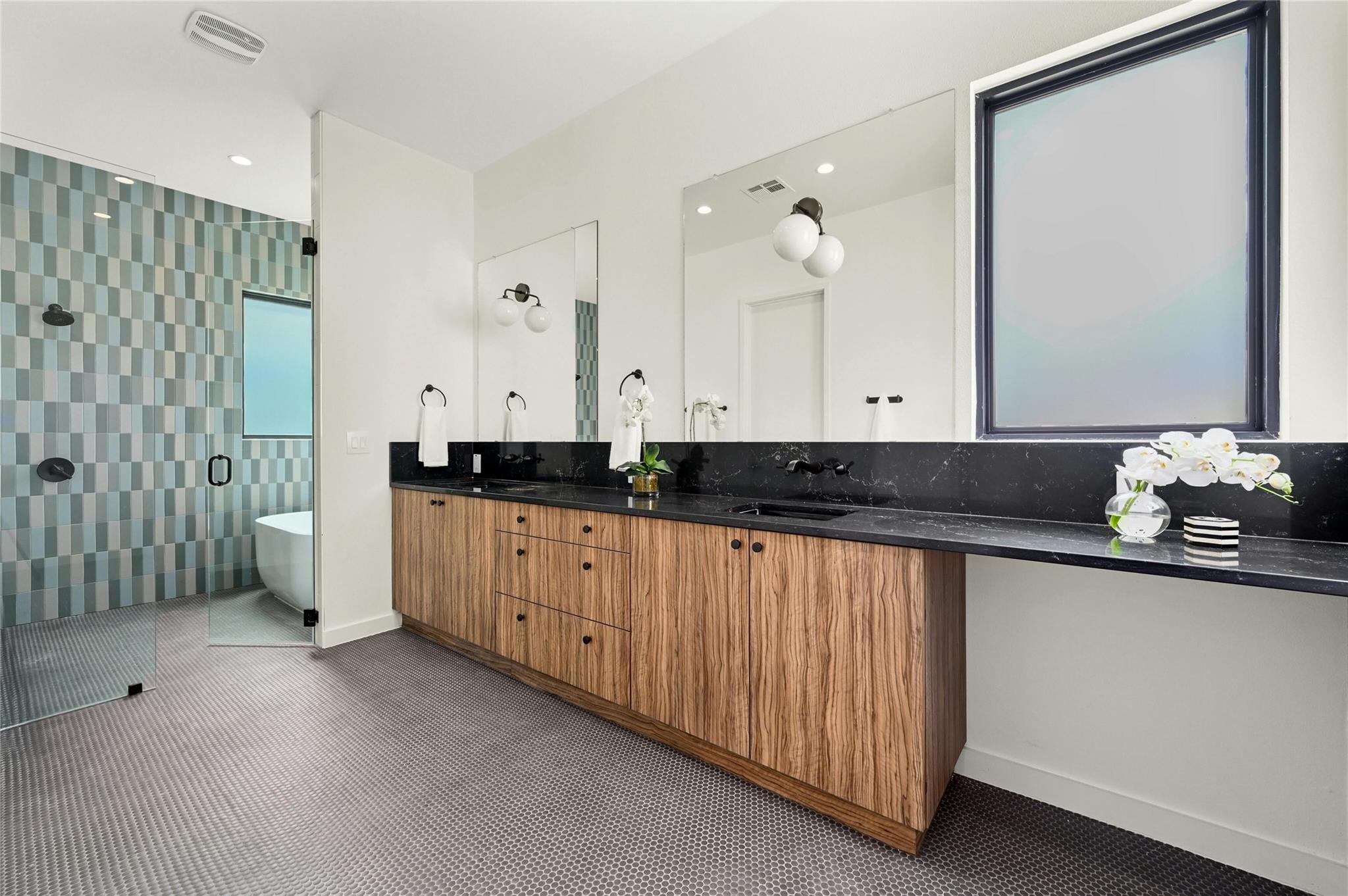 219 Lessin Ln # Unit 6, Austin, TX 78704