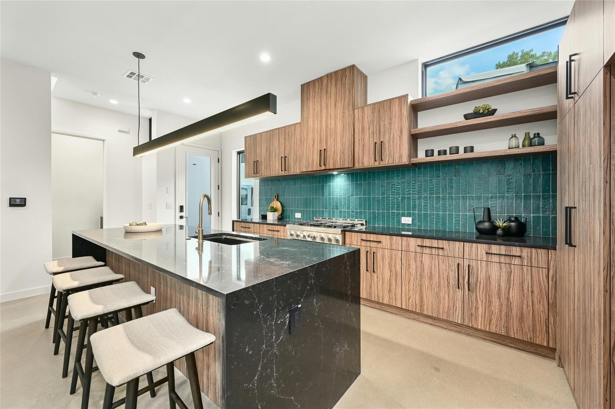 219 Lessin Ln # Unit 6, Austin, TX 78704