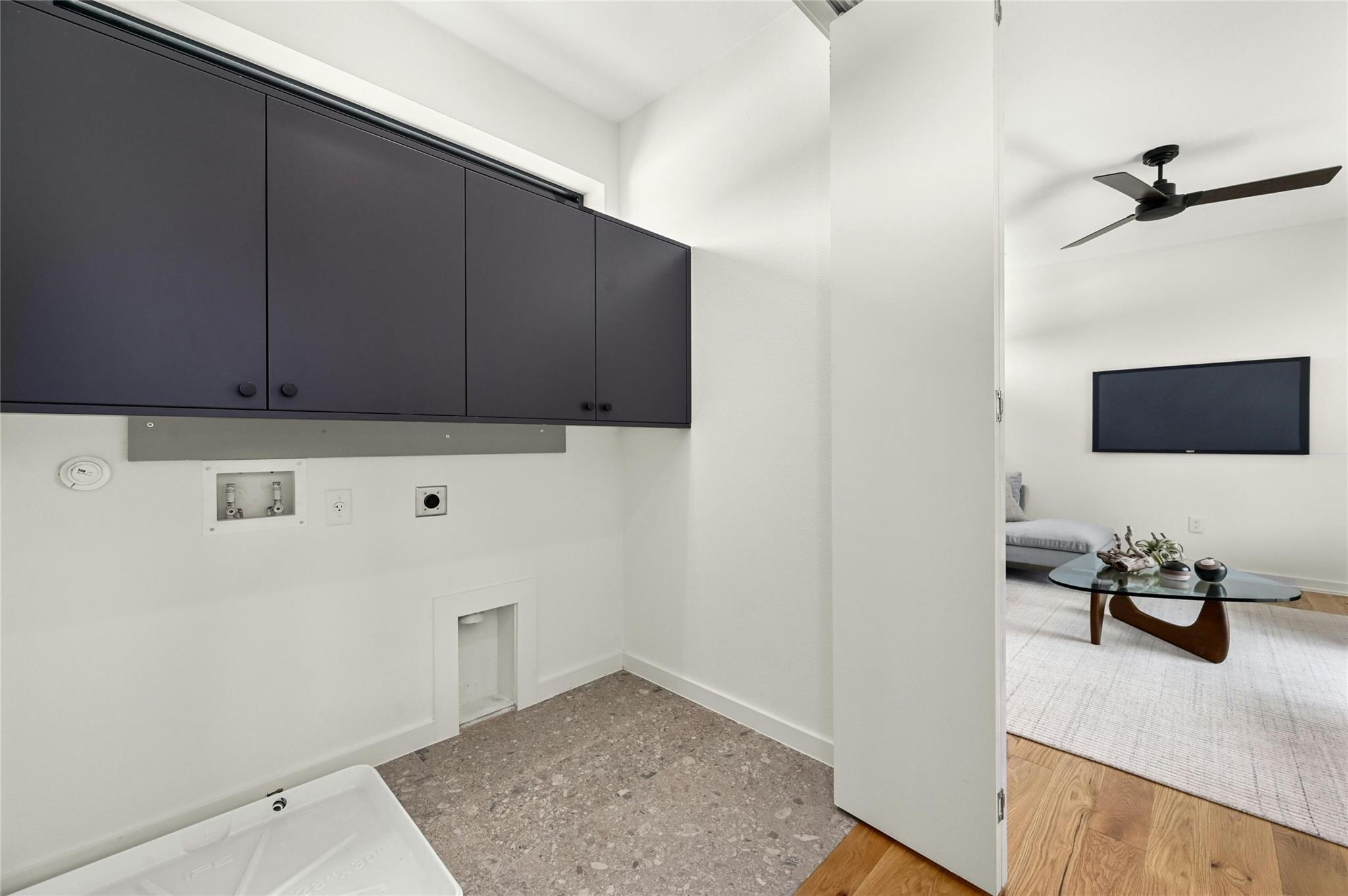 219 Lessin Ln # Unit 6, Austin, TX 78704