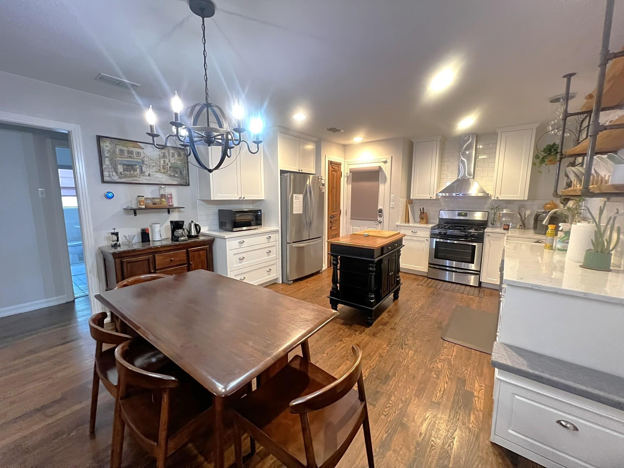 1311 Aggie Ln # A, Austin, TX 78757