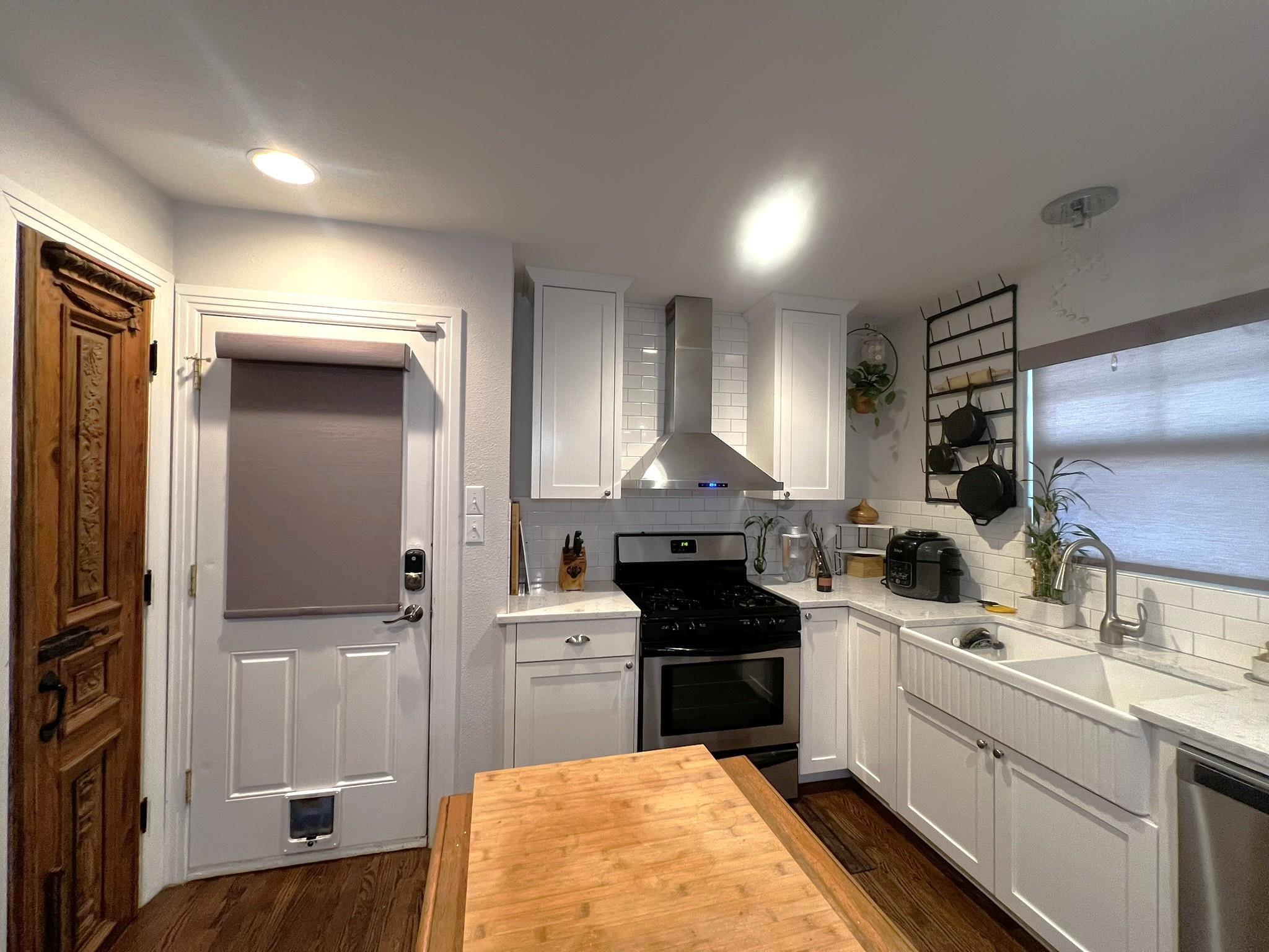1311 Aggie Ln # A, Austin, TX 78757
