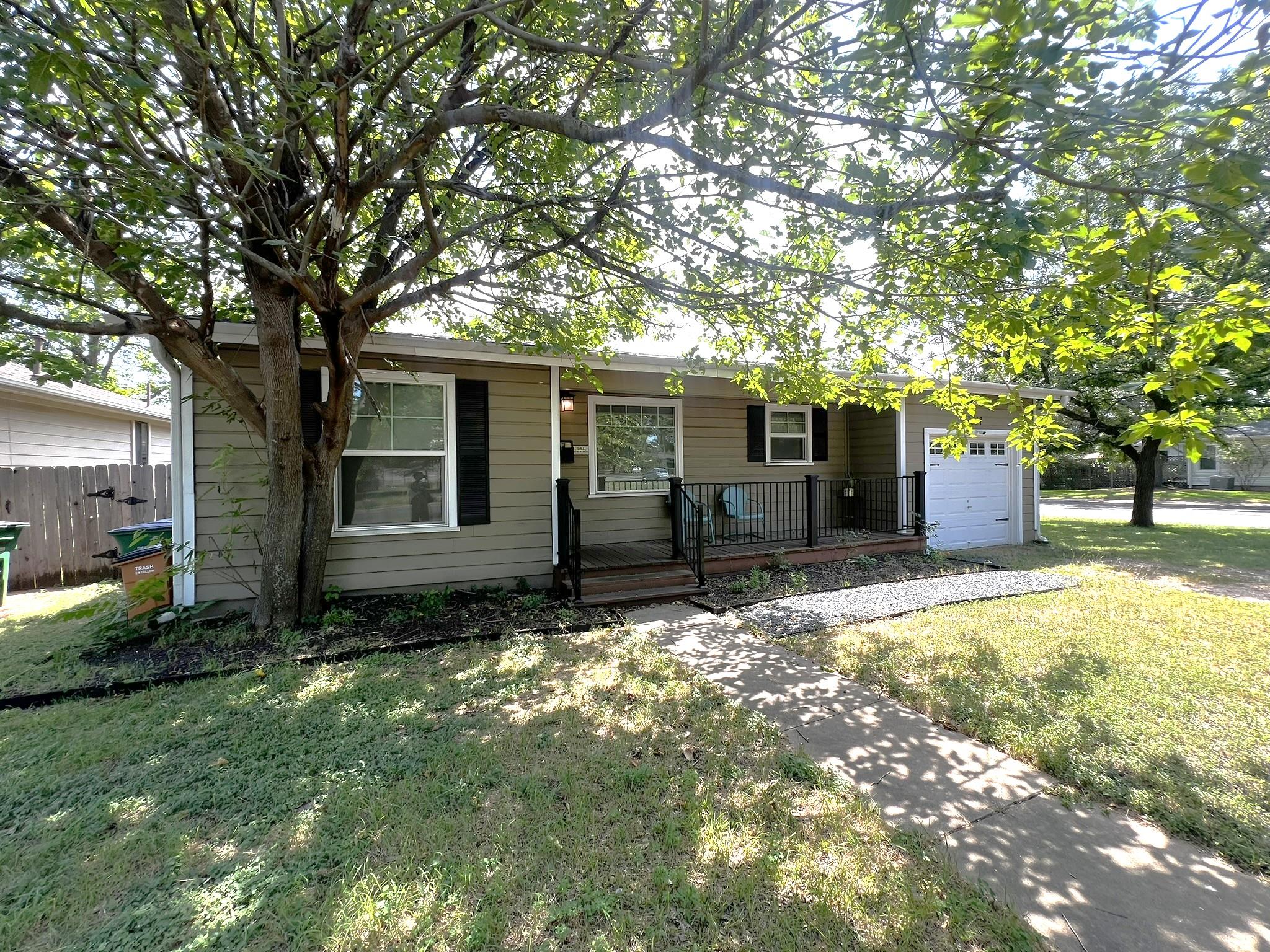 1311 Aggie Ln # A, Austin, TX 78757