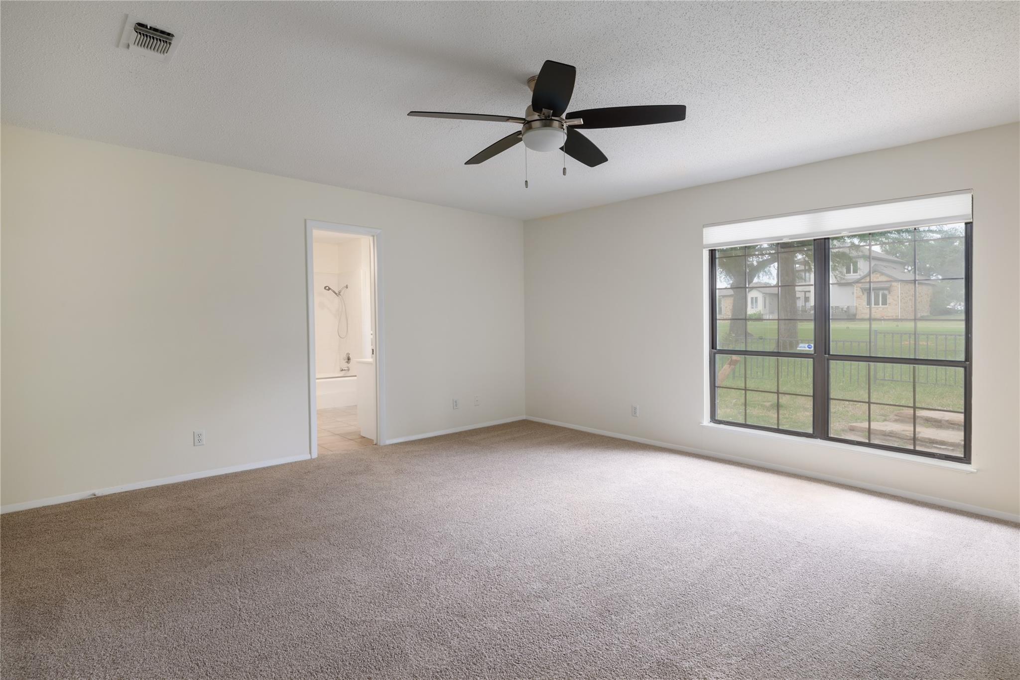 611 Lido St, Lakeway, TX 78734