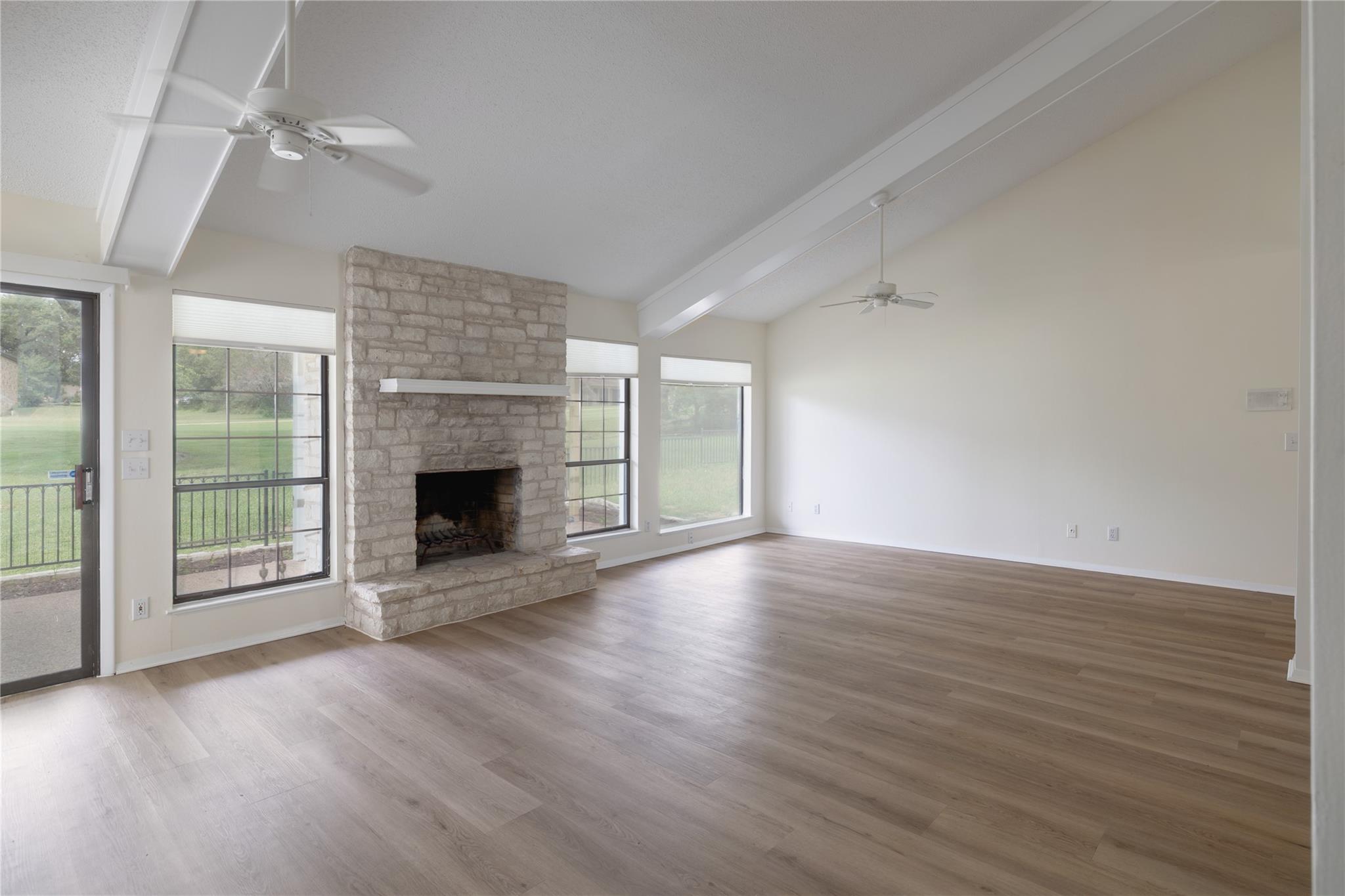 611 Lido St, Lakeway, TX 78734