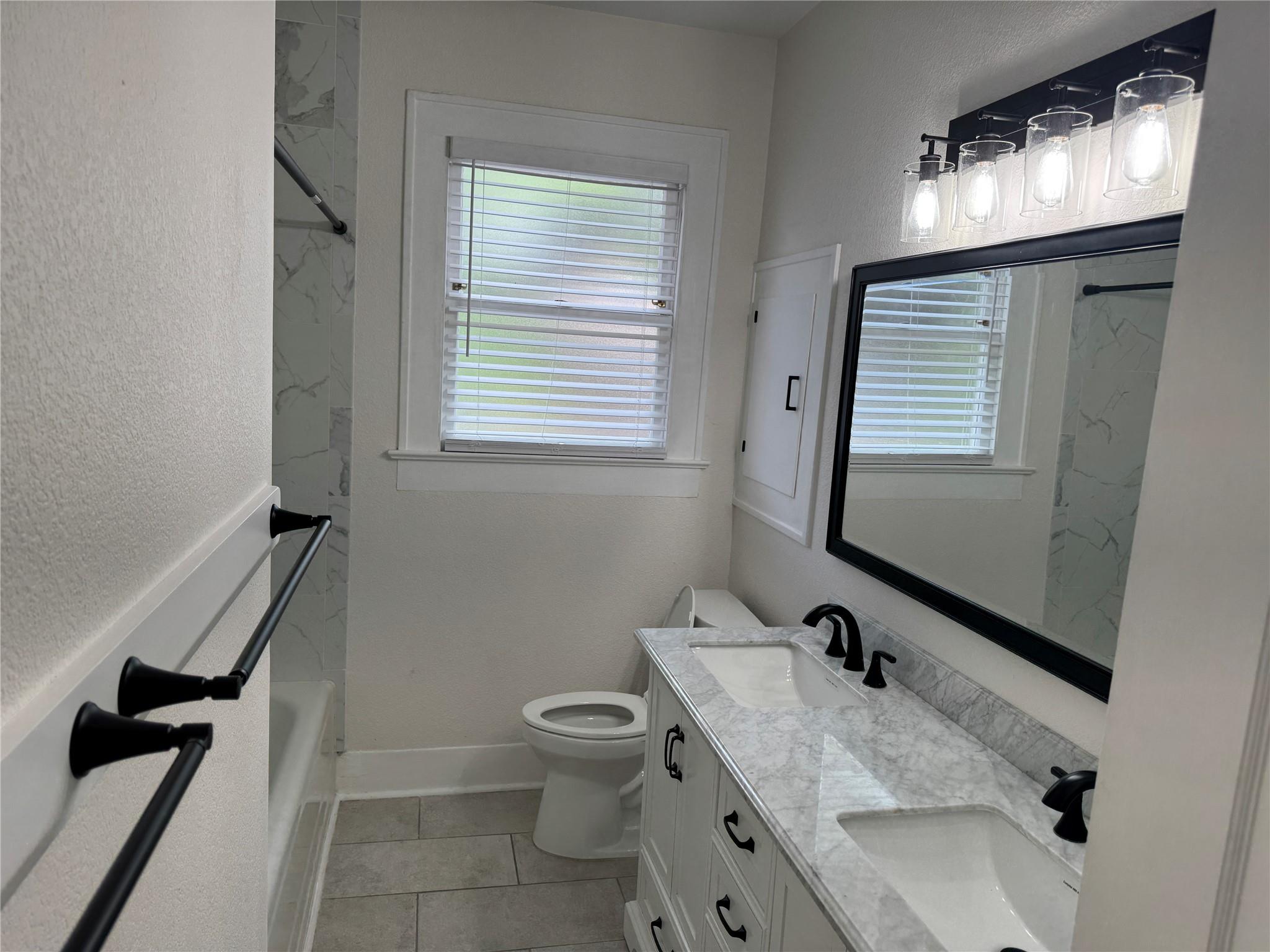 2842 Shoal Crest Ave, Austin, TX 78705