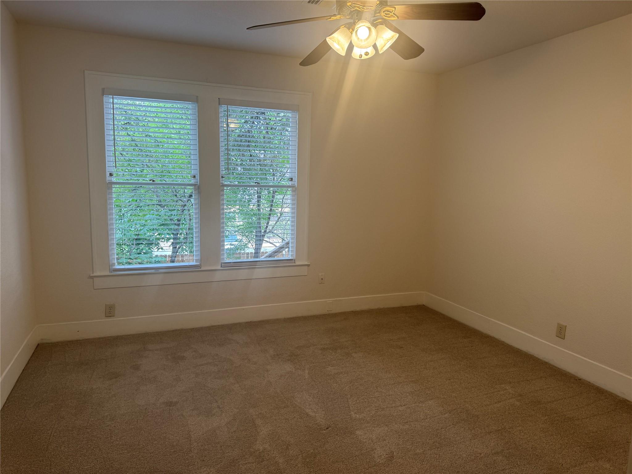 2842 Shoal Crest Ave, Austin, TX 78705